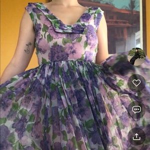 VTG - 50s Sheer Lilac Floral Garden Dress